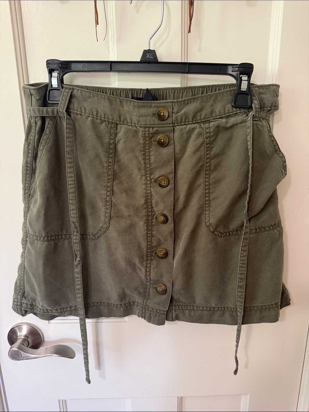 Gap Women’s Olive Green Button-Front Utility Skirt
